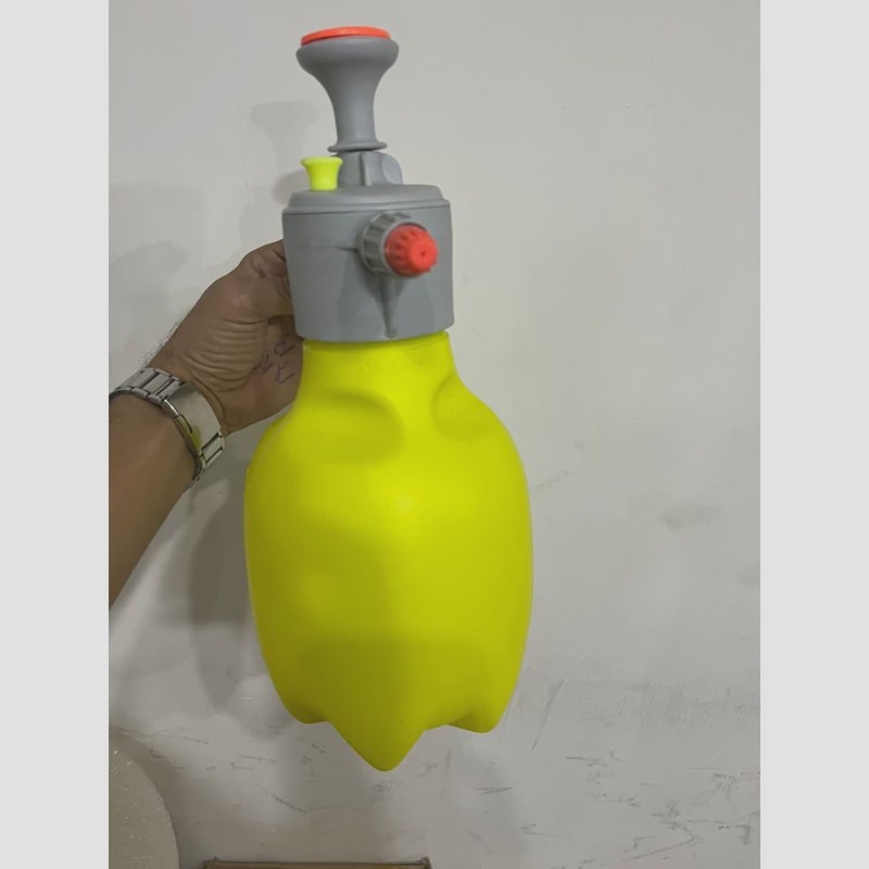 بطری دولیتری اسپری کننده جنس خوب